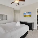 Universal Studios Luxury 3Bed/2Bath Apartment